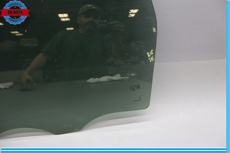 Load image into Gallery viewer, 11-18 Porsche Cayenne 958 Hybrid S Rear Left Driver Side Door Window Glass Oem
