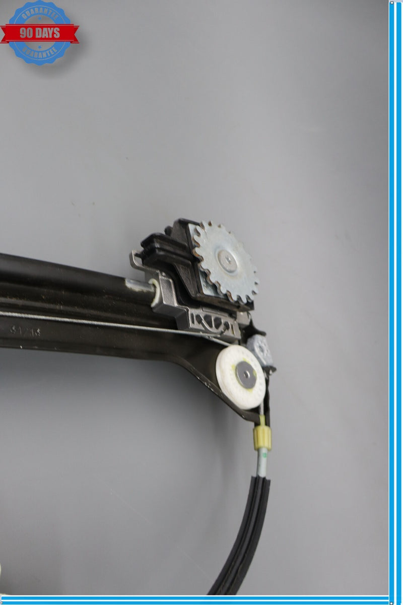 Load image into Gallery viewer, 14-22 Maserati Ghibli SQ4 M157 Rear Right Side Window Regulator Motor Oem
