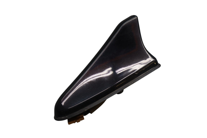Load image into Gallery viewer, 15-17 Hyundai Genesis G80 Exterior Roof Shark Fin Antenna Assembly Oem
