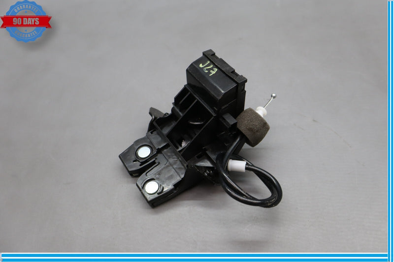 Load image into Gallery viewer, 01-11 Mercedes R171 CLS550 E500 Rear Trunk Lock Latch Mechanism 1717500085 Oem
