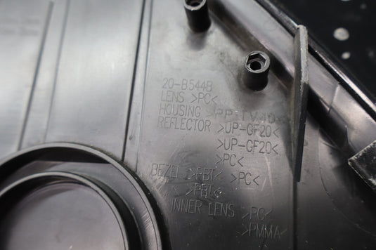 09-12 Audi A4 A4 Quattro Front Left Driver Side Headlight Lamp Assembly Oem