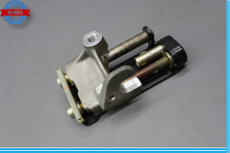 Load image into Gallery viewer, 96-02 Mercedes R129 SL500 SL320 Front Right Seat Headrest Adjust Motor Oem
