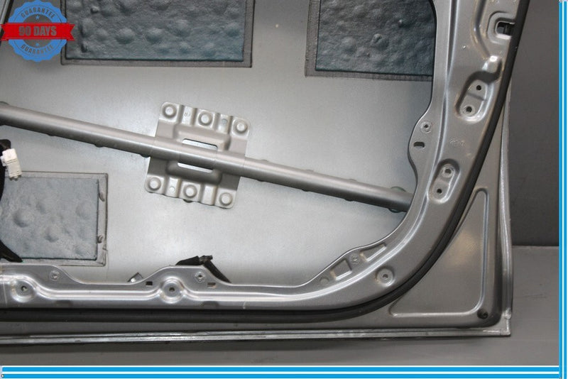 Load image into Gallery viewer, 15-16 Hyundai Genesis Front Right Passenger Side Exterior Door Shell Panel Oem
