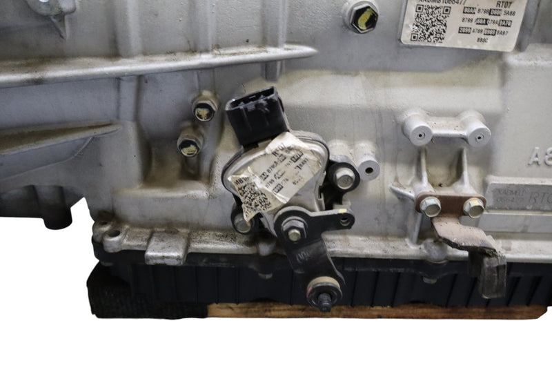 Load image into Gallery viewer, 12-14 Hyundai Equus 5.0L Auto Automatic Transmission Tranny 00268-4E060 OEM
