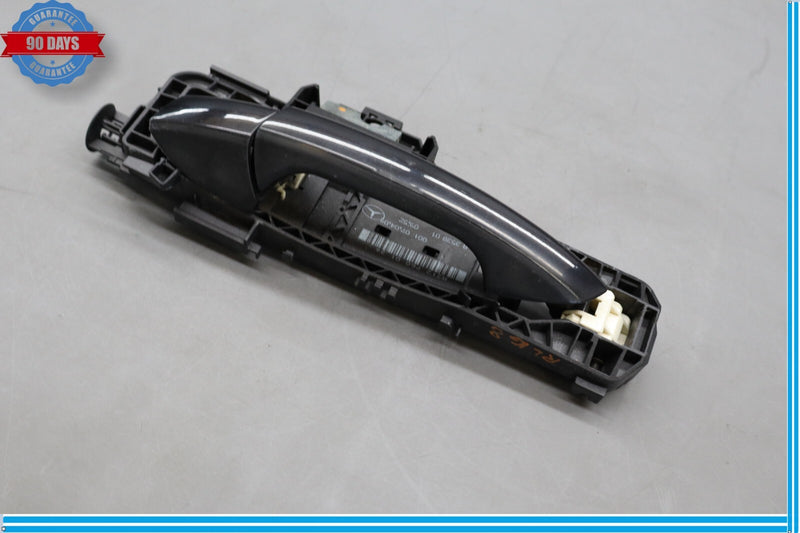 Load image into Gallery viewer, 10-13 Mercedes E350 Rear Left Driver Side Exterior Door Handle Oem
