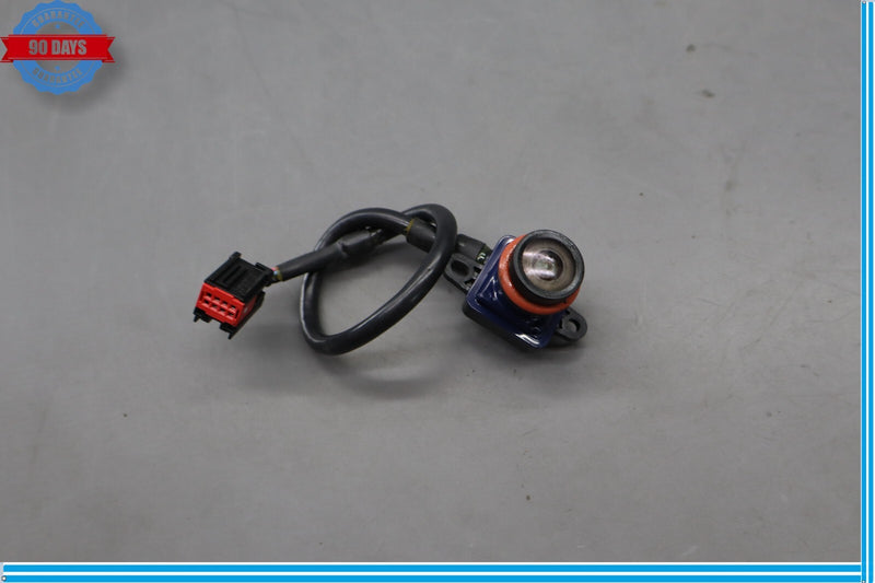Load image into Gallery viewer, 14-17 Maserati Ghibli Rear View Backup Parking Assist Camera 178269 Oem
