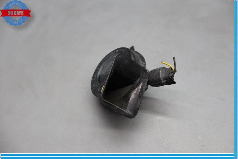 Load image into Gallery viewer, 11-16 Hyundai Equus Sig High Pitch Tone Horn Black 966203N000 Oem
