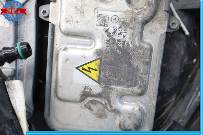 Load image into Gallery viewer, 10-13 Mercedes W221 S500 S550 S63 AMG Right Passenger Headlight Lamp Xenon OEM
