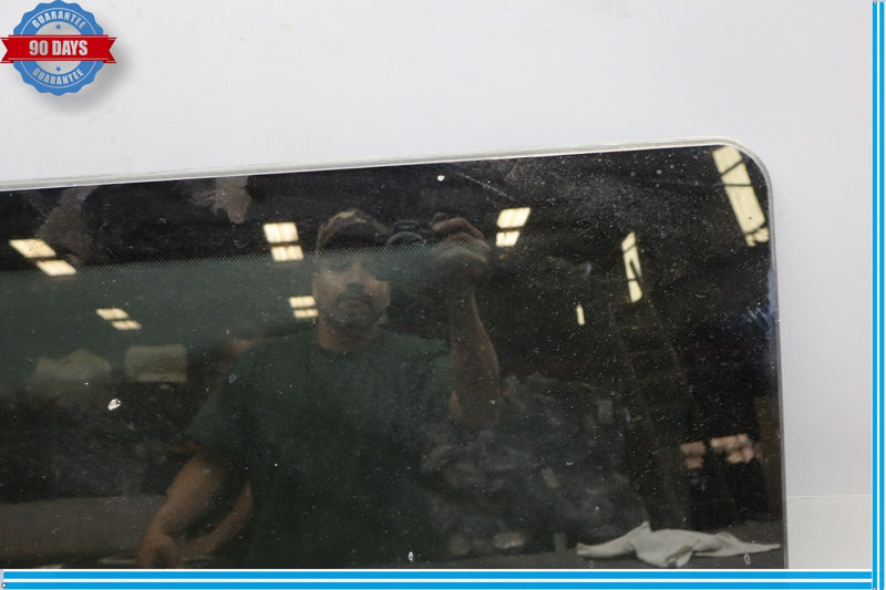 Load image into Gallery viewer, 06-11 Mercedes W219 CLS550 CLS63 AMG Sunroof Sun Roof Moonroof Glass Oem

