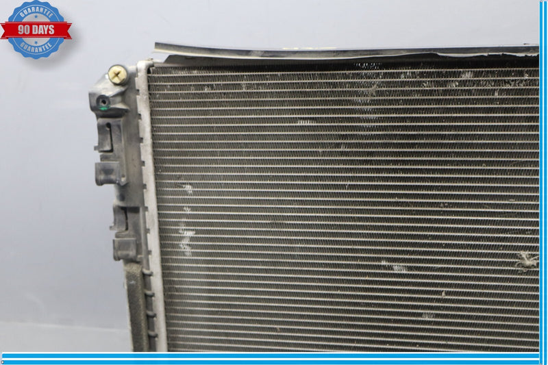 Load image into Gallery viewer, 14-22 Maserati Quattroporte Water Cooling Radiator Oem
