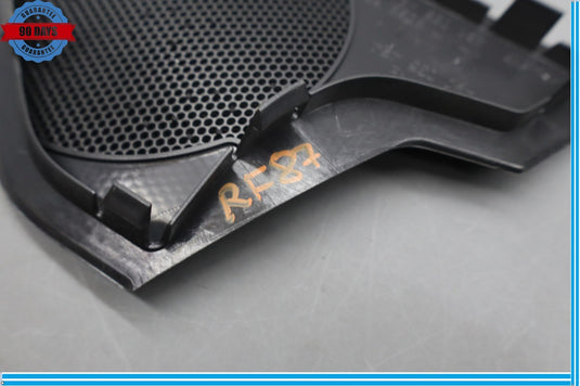 12-18 Audi A6  Front Right Door Speaker Grille Cover Black 4G0035424 Oem