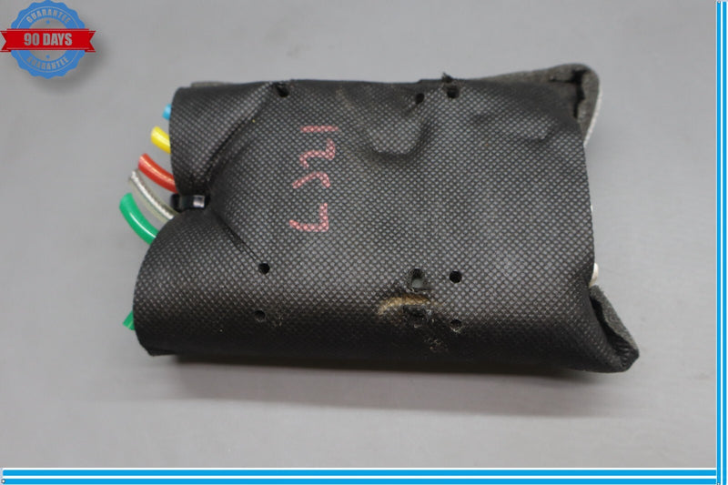 Load image into Gallery viewer, 11-13 Hyundai Equus Rear Left Or Right Heated Cooled Seat Control Module ECU Oem
