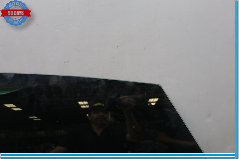 Load image into Gallery viewer, 12-18 Audi A7 Quattro RS7 S7 Rear Left Driver Side Door Window Auto Glass Oem
