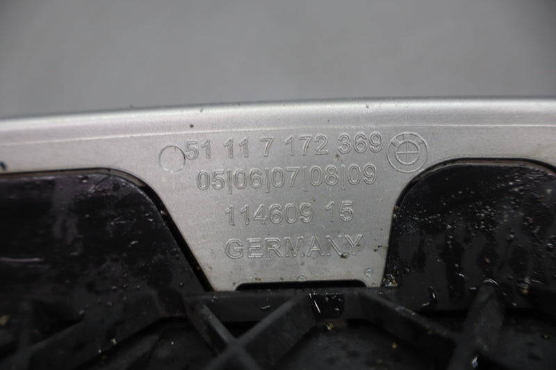 Load image into Gallery viewer, 10-13 BMW 535i 550i GT F07 Front Bumper Left Driver Side Grille Trim Oem
