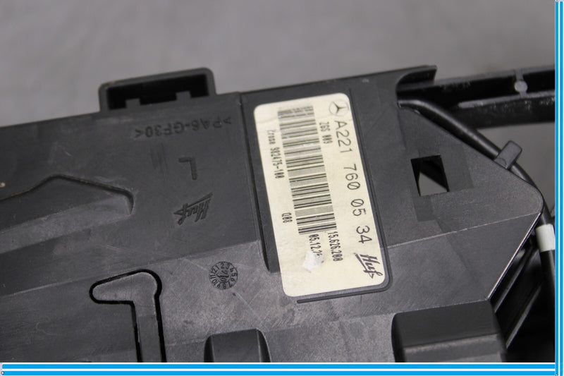 Load image into Gallery viewer, 07-13 Mercedes S400 S550 W221 Front Left Exterior Door Handle Keyless Go Oem
