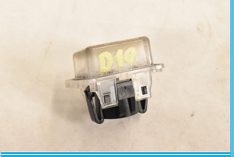 Load image into Gallery viewer, MERCEDES C250 C300 C350 C63 W204 TRUNK LICENSE PLATE LED LIGHT OEM
