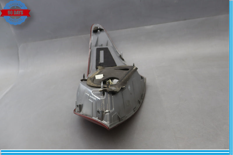 Load image into Gallery viewer, 11-13 Hyundai Equus Rear Left Driver Side Tail Light Taillight Lamp Red Oem
