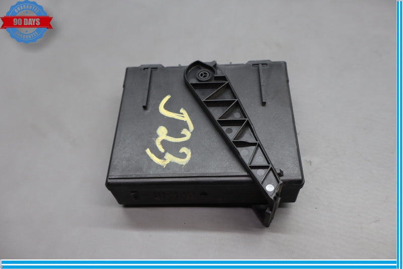 Load image into Gallery viewer, 11-14 Hyundai Equus BCM Body Comfort Control Module Unit ECU ECM Oem
