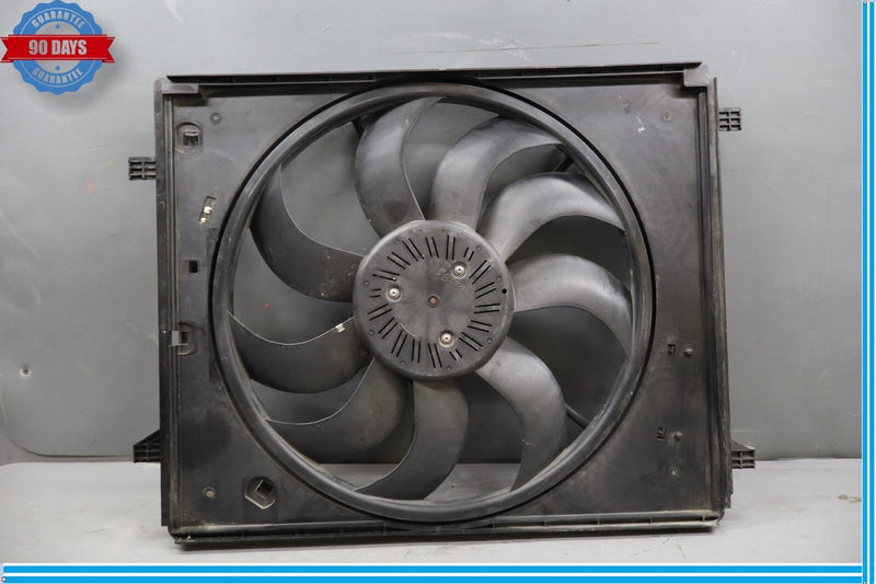 Load image into Gallery viewer, 14-17 Maserati Ghibli M157 Engine Radiator Cooling Fan Motor Assembly Oem
