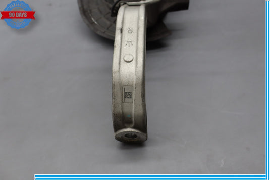 14-18 Maserati Ghibli Quattroporte RWD Front Right Passenger Knuckle Spindle Oem