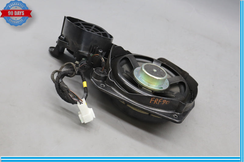 Load image into Gallery viewer, 10-13 Mercedes W221 S550 S400 Front Right Passenger Side Door Speaker Oem
