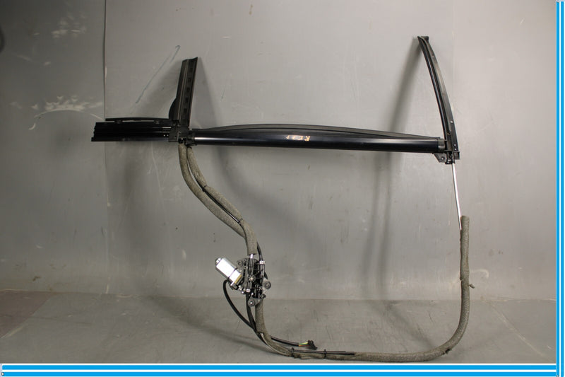 Load image into Gallery viewer, 07-13 Mercedes S550 S600 Rear Right Door Window Sun Shade Sunshade Black Oem
