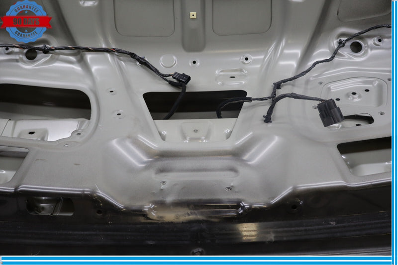 Load image into Gallery viewer, 15-16 Hyundai Genesis Rear Trunk Lid Panel Assembly White 69200-B1020 Oem

