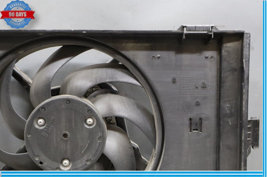 14-21 BMW i3 I01 Hybrid Engine Radiator Cooling Fan Motor Shroud 8641949 Oem