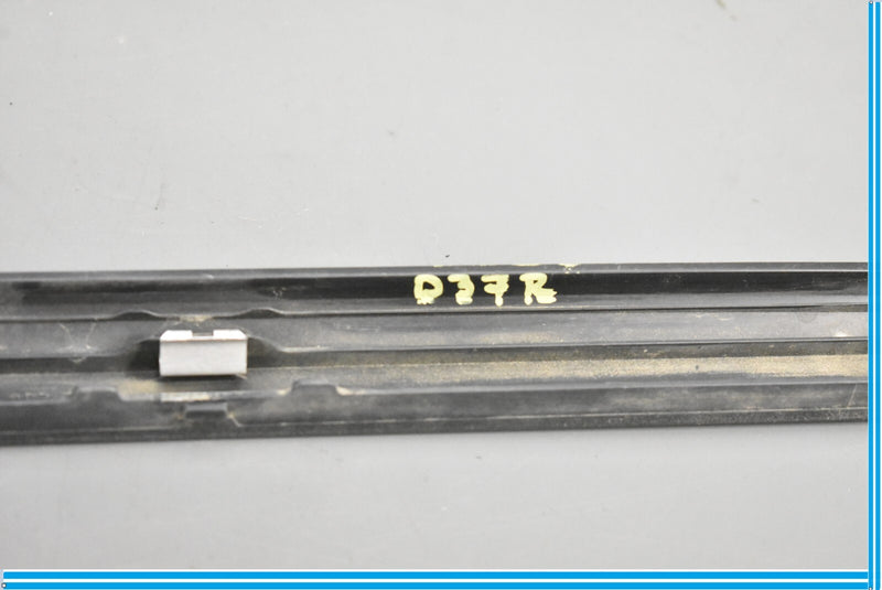 Load image into Gallery viewer, PORSCHE CAYENNE 92A - REAR Right DOOR SILL / Scuff Panel TRIM / Molding
