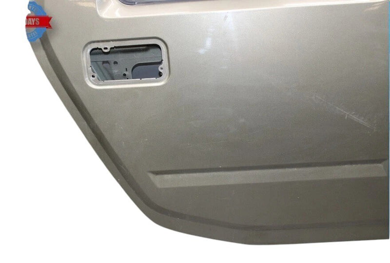 Load image into Gallery viewer, 03-09 Hummer H2 Rear Right Passenger Door Shell Panel Assembly 10396626 Oem
