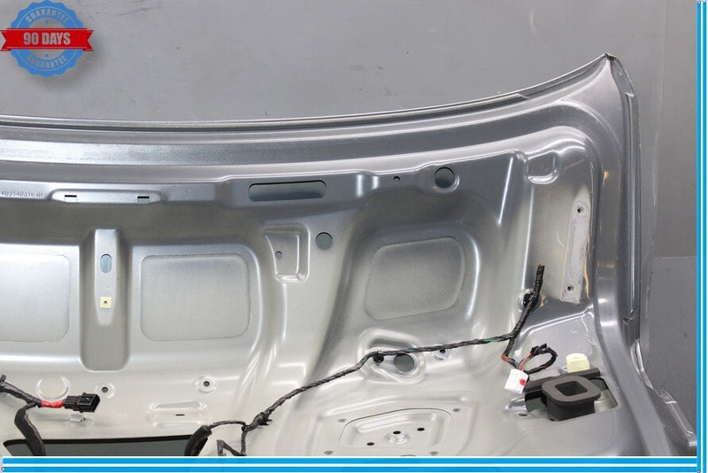 Load image into Gallery viewer, 15-16 Hyundai Genesis Rear Trunk Lid Panel Assembly White 69200-B1020 Oem
