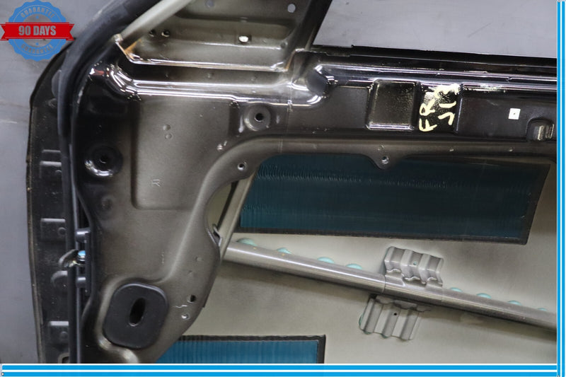 Load image into Gallery viewer, 11-16 Hyundai Equus Front Right Passenger Side Exterior Door Shell Panel Oem
