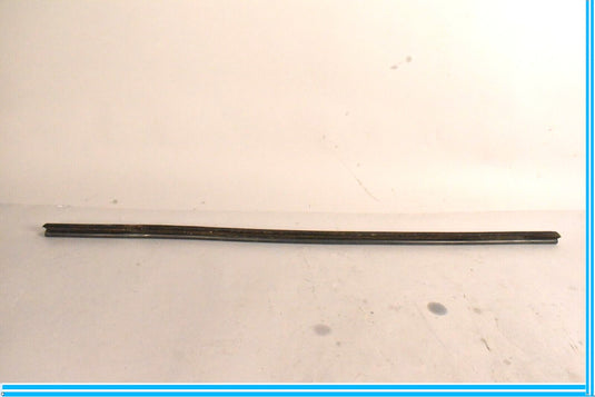 2008 Bentley Continental Front Right Door Inner Glass Rubber Seal 3W8837472B Oem