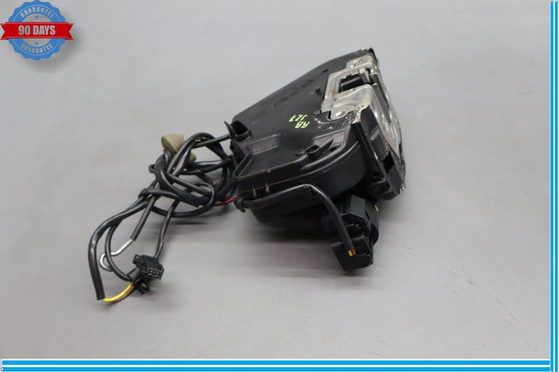 Load image into Gallery viewer, 06-11 Mercedes W219 CLS550 Rear Right Door Lock Latch Actuator Keyless Go Oem
