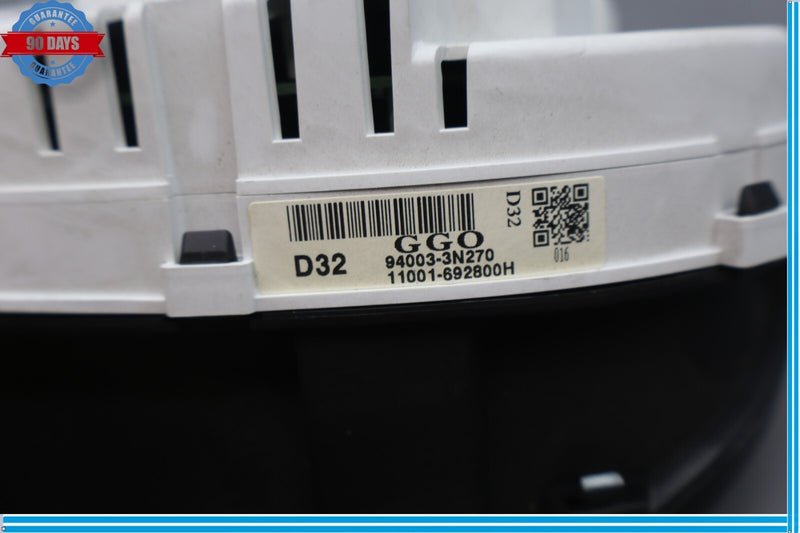 Load image into Gallery viewer, 11-13 Hyundai Equus SIG Front Speedometer Instrument Cluster 940033N270 Oem
