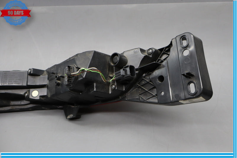 Load image into Gallery viewer, 14-18 Jaguar X152 F-Type Rear Right Side Taillight Tail Light Brake Lamp Oem
