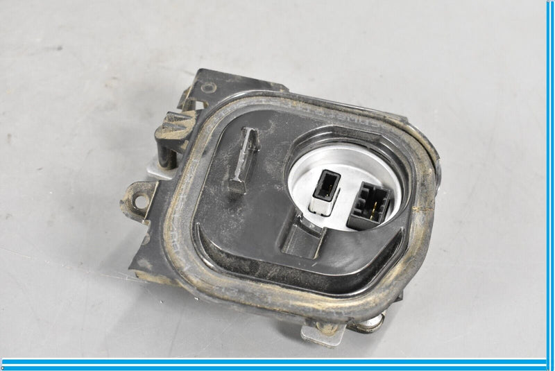 Load image into Gallery viewer, 11-17 Volkswagen VW Touareg Left Driver Headlight Headlamp Blast Module Unit Oem
