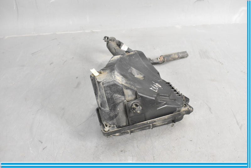 Load image into Gallery viewer, 11-18 Audi S8 A8 Quattro Engine Compartment Fuse Relay Housing Box W/ Cover Oem
