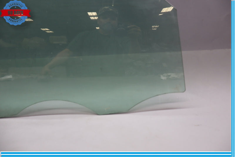 Load image into Gallery viewer, 2015 Mercedes X166 GL450 GLE43 AMG Front Right Side Door Window Glass Oem
