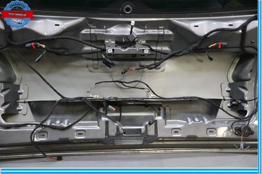11-17 Volkswagen Touareg VW Rear Trunk Lid Liftgate Tailgate Hatch Shell Oem