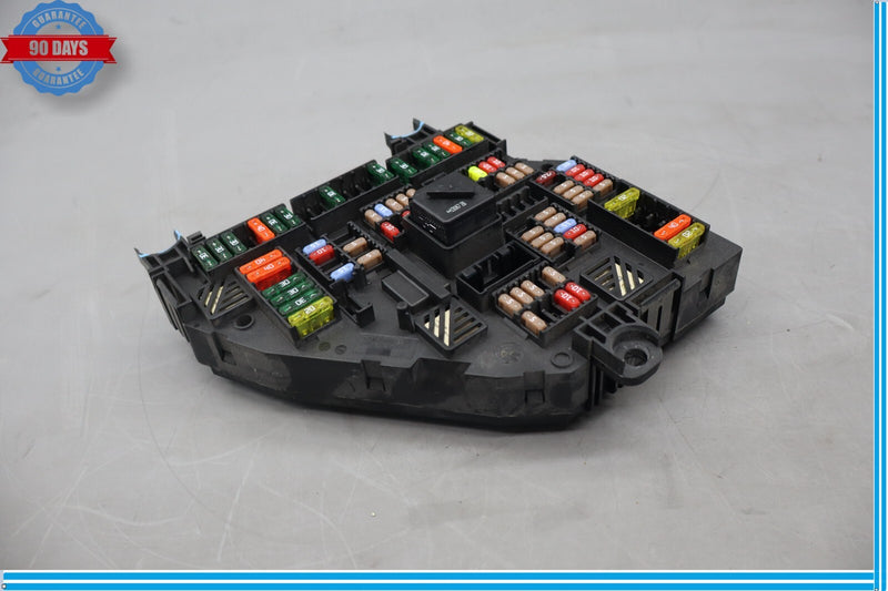 Load image into Gallery viewer, 12-17 BMW 528i 535i F10 Rear Power Distribution Fuse Box Module Unit Oem
