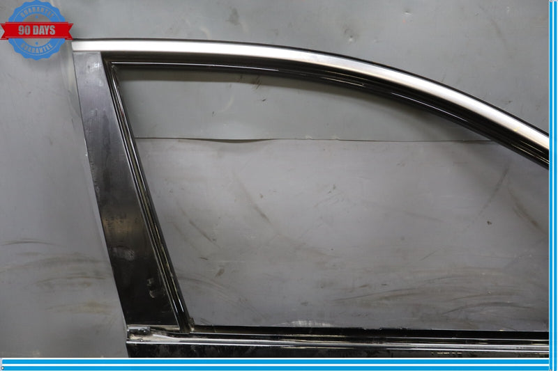 Load image into Gallery viewer, 11-16 Hyundai Equus Front Right Passenger Side Exterior Door Shell Panel Oem
