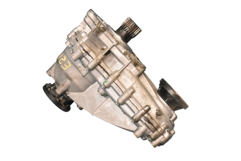 Load image into Gallery viewer, 13-16 Mercedes GL450 X166 Automatic Transfer Case Assembly A2512802700 OEM
