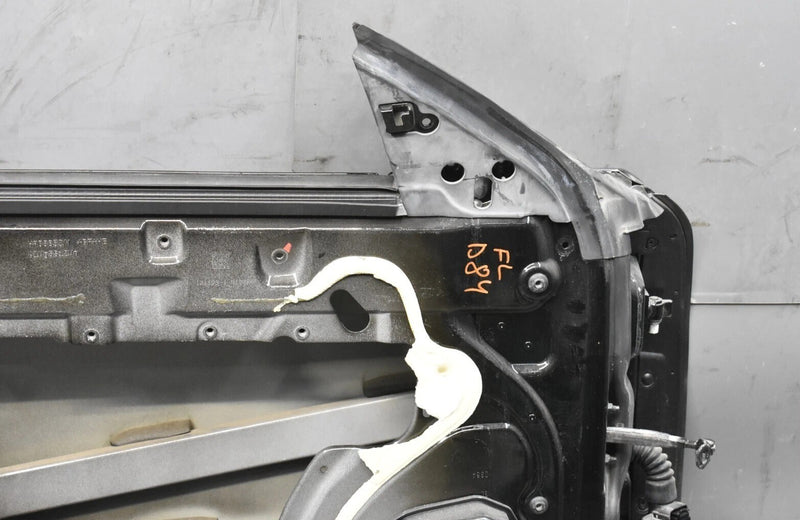 Load image into Gallery viewer, 14-22 Maserati Quattroporte Front Left Driver Side Door Panel Shell Cover Oem
