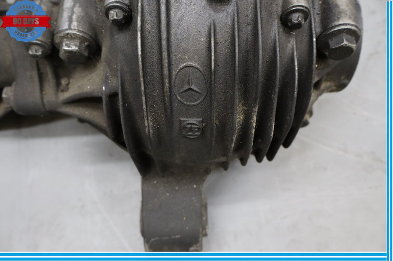 Load image into Gallery viewer, 06-13 Mercedes ML550 R350 GL450 ML500 AWD Front Differential Axle Carrier Oem
