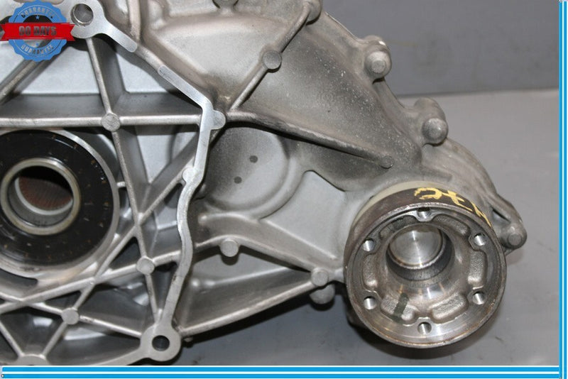 Load image into Gallery viewer, 14-17 Maserati Quattroporte Automatic Transfer Case Assembly Oem
