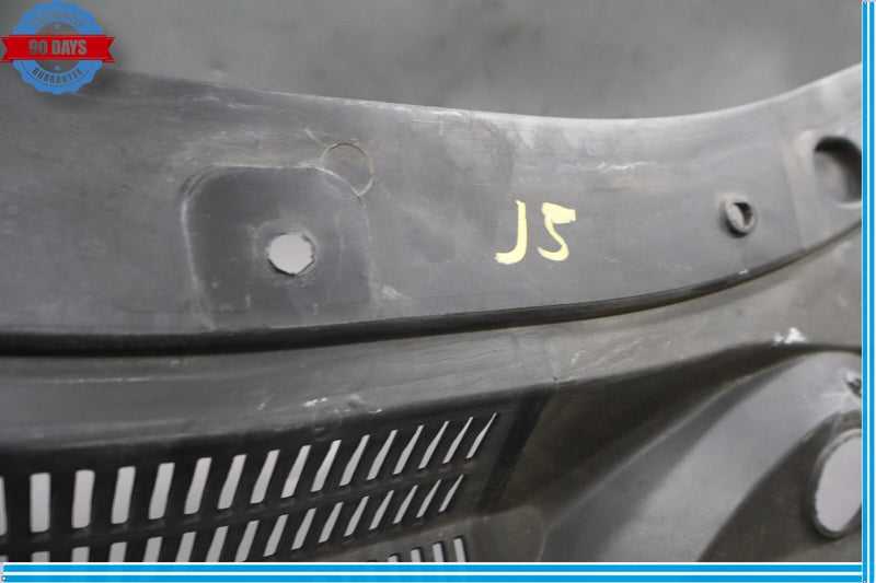 Load image into Gallery viewer, 14-21 Maserati Ghibli Front Windshield Wiper Washer Cowl Cover Vent Panel Oem
