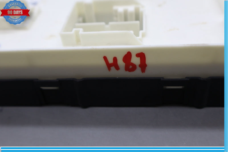 Load image into Gallery viewer, 14-17 Maserati Ghibli M157 Quattroporte M156 Body Control Module BCM Oem
