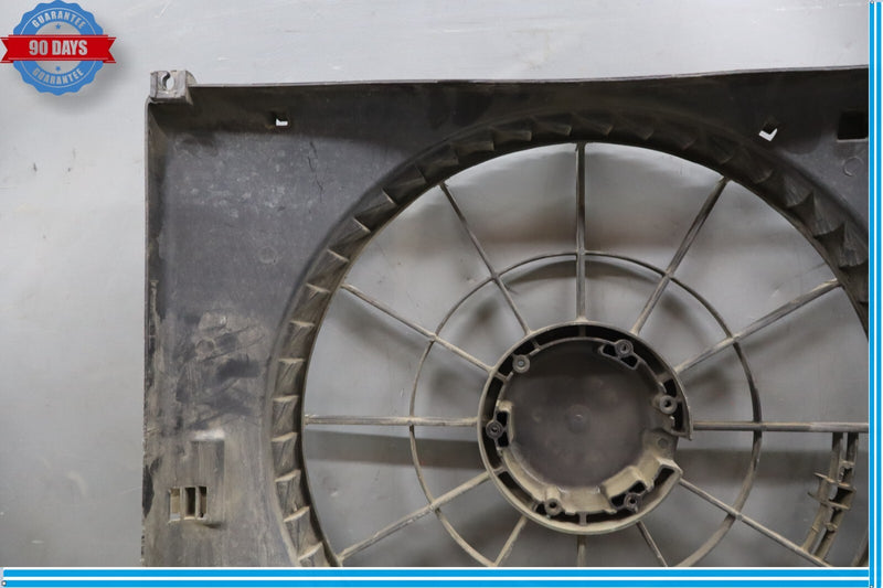 Load image into Gallery viewer, 11-16 Hyundai Equus Signature Engine Motor Radiator Cooling Fan Cover Oem
