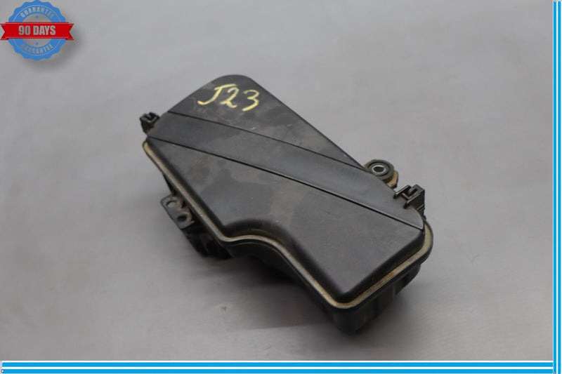 Load image into Gallery viewer, 12-16 Hyundai Equus Engine Air Cleaner Filter Housing Intake Box Oem
